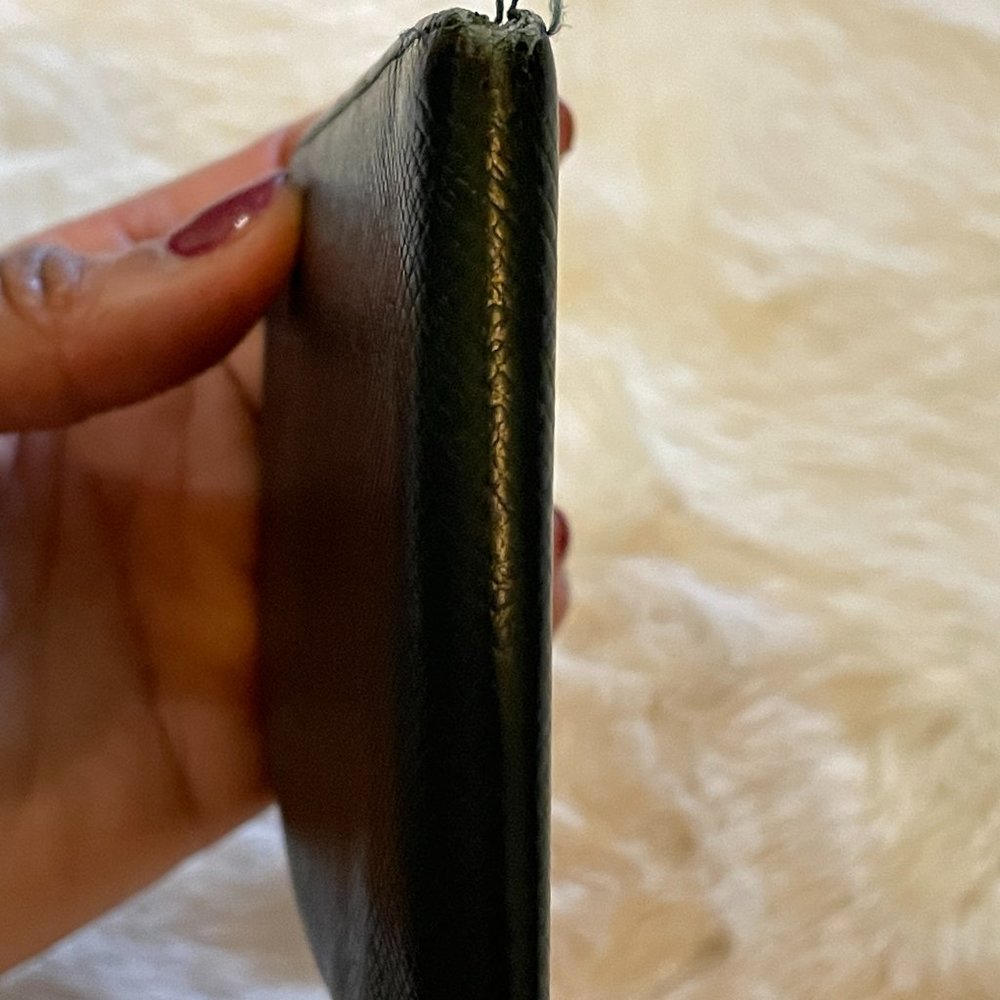 Louis Vuitton Wallet - Picture 7 of 15